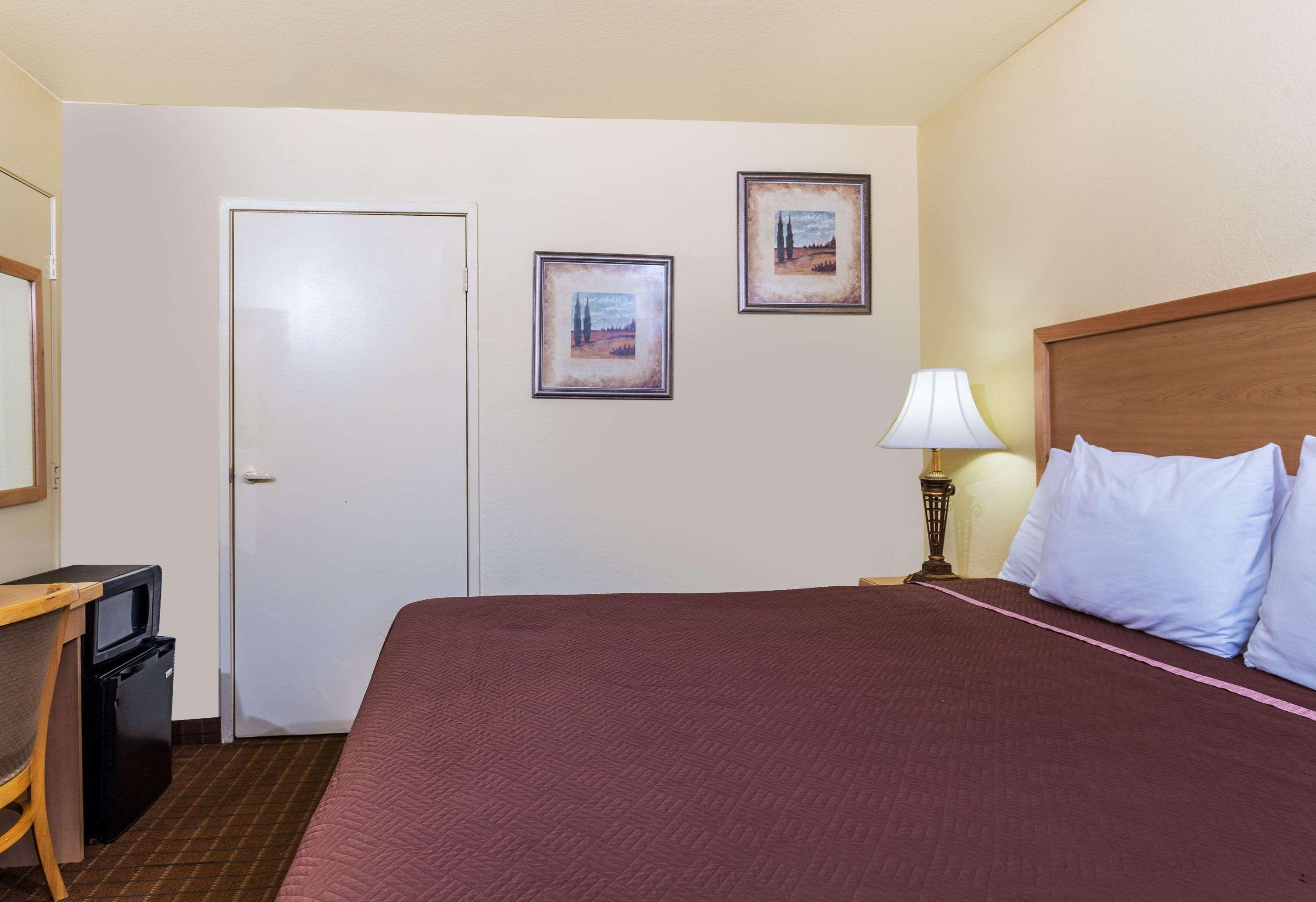 Motel 6 Riviera Beach Fl Экстерьер фото